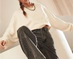 2024 Popular Oversized Sweater Long Sleeve Front Crewneck Embossed Women Embroidered  Sweatshirt